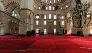 Şehzade Mosque: View of the interior
