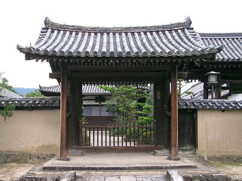 Sougenji shikyakumon 宗源寺四脚門 (Nara)