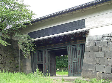 Edojou Shimizumon 江戸城清水門 (Tokyo)